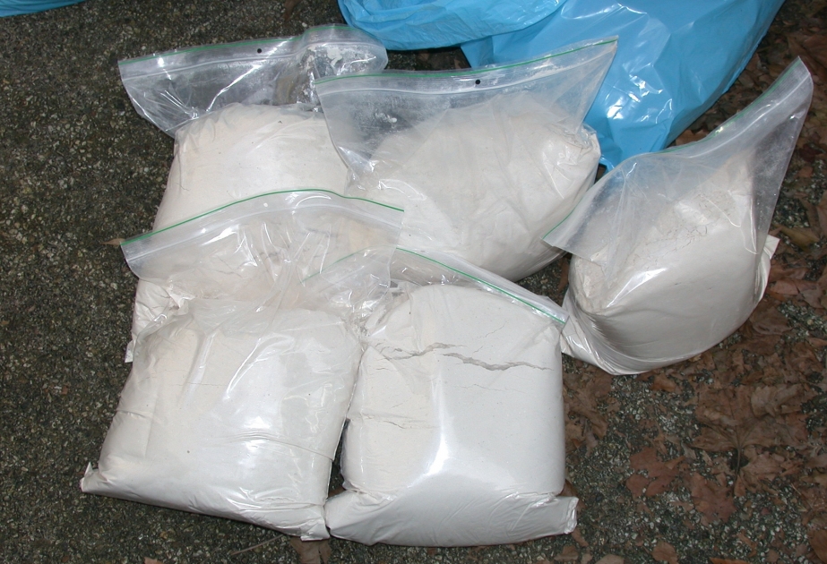 Cənubi Koreya polisi 326 milyon dollarlıq narkotik maddəni satmaq istəyən dəstəni ifşa edib