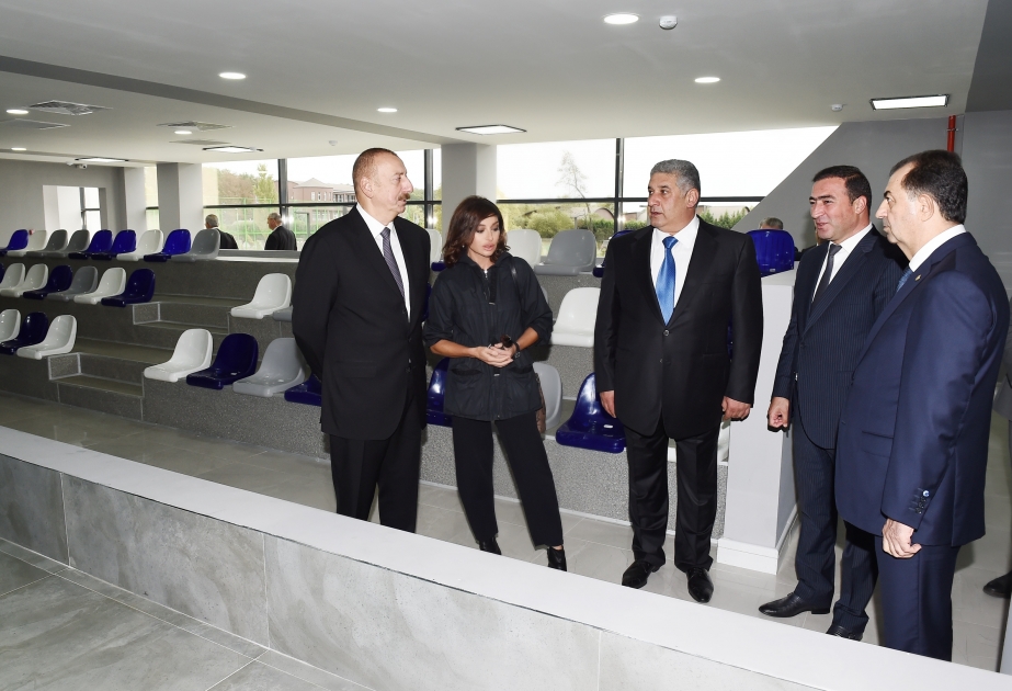 Lenkoran: Staatspräsident Ilham Aliyev weiht neu gebauten Olympia-Sport-Komplex ein VIDEO