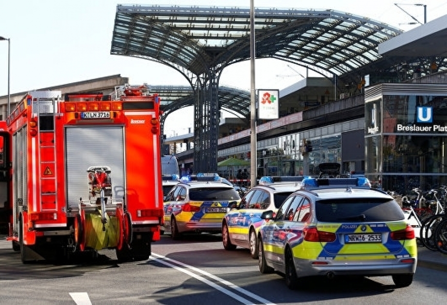 German police rescue woman held hostage in Cologne railway station