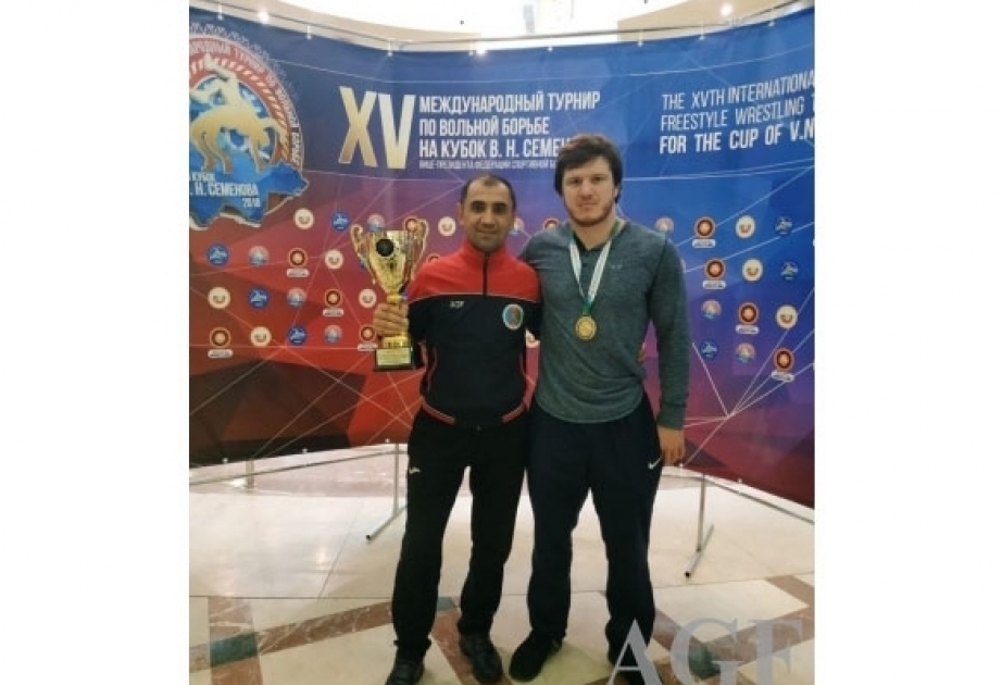 Azerbaijani freestyle wrestler claims gold at Prix of Vladimir Semenov “Ugra Cup”