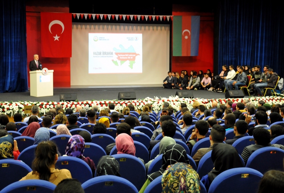 Türkiyənin Samsun şəhərində Azərbaycan Xalq Cümhuriyyətinin 100 illiyi münasibətilə konfrans keçirilib