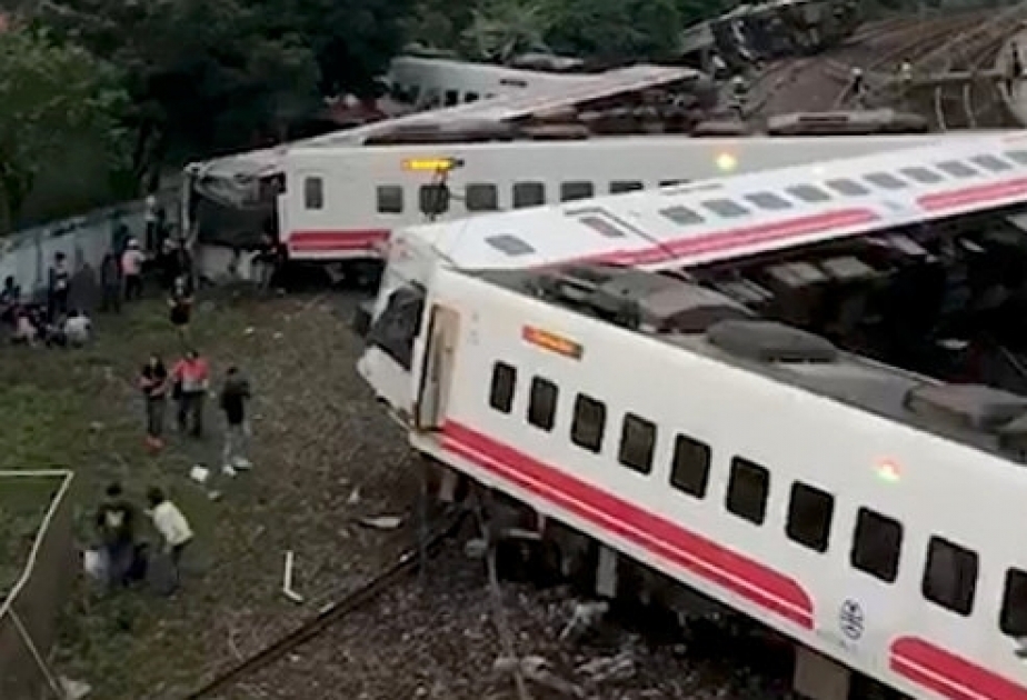 At least 18 dead, 164 injured in Taiwan train derailment

