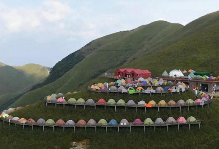 Çində qurulan çadırlar sayına görə Ginnesin Rekordlar Kitabına düşdü
