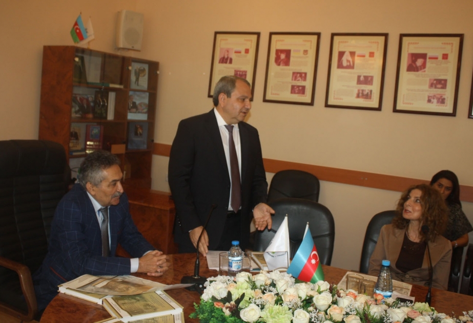 Qarabağa dair alman dilində kitab təqdim edilib