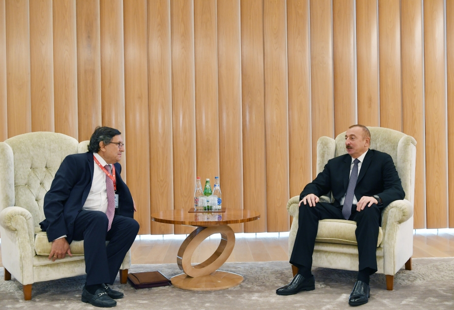 Президент Азербайджана Ильхам Алиев принял заместителя генерального секретаря ООН ВИДЕО