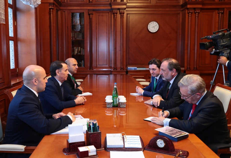 Azerbaijani prime minister points out opportunities for closer relations with Uruguay