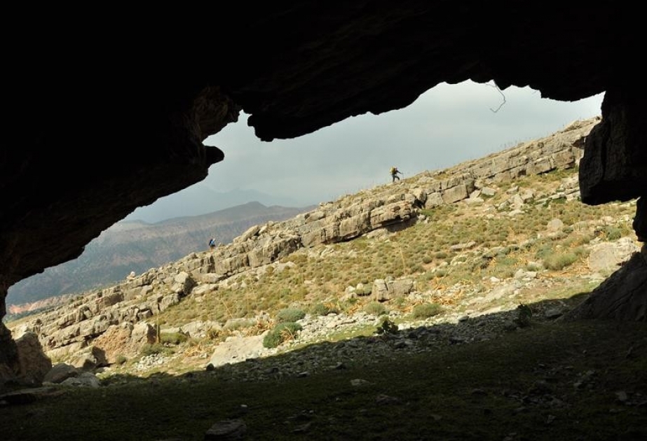 Qırğızıstanın 68 yaşlı sakini 23 ildir ailəsi ilə birlikdə mağarada yaşayır
