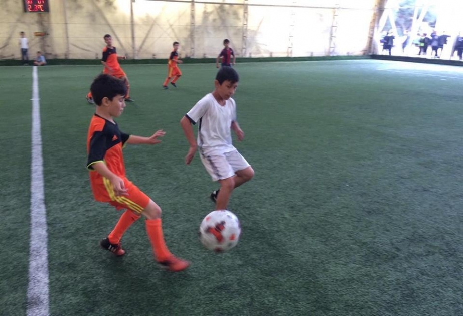 Məhəllələrarası mini futbol üzrə Bakı turnirinə yekun vurulub