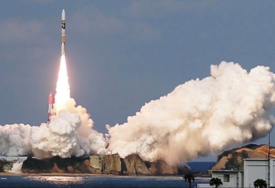 Yaponiyanın H-IIA F40 raketi vasitəsilə orbitə iki süni peyk çıxarılıb
