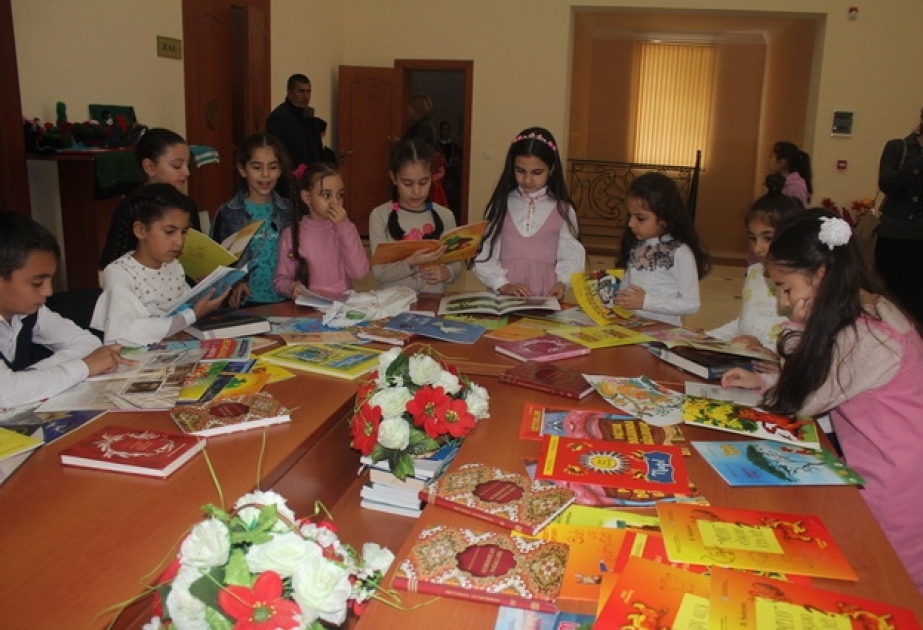 “Uşaq kitab karvanı” layihəsi başa çatıb