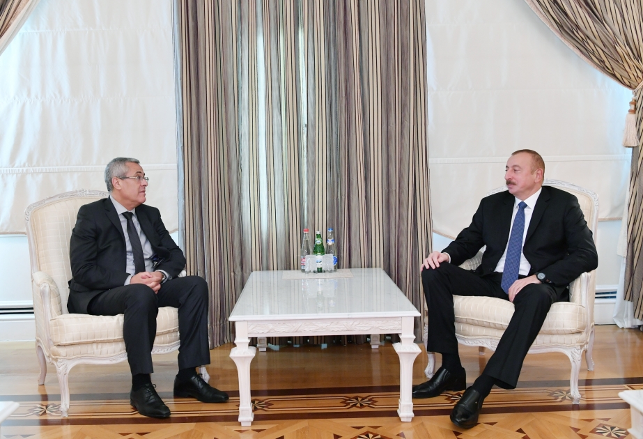 Prezident İlham Əliyev Mərakeşin inzibati islahatlar və dövlət qulluğu nazirini qəbul edib YENİLƏNİB VİDEO