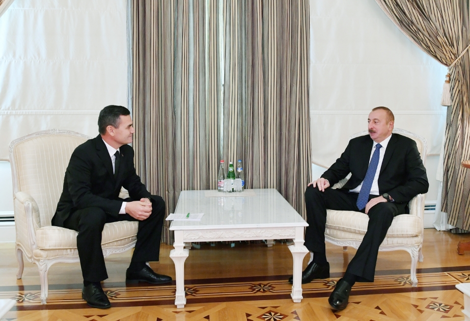 Staatspräsident Ilham Aliyev empfängt stellvertretenden Vorsitzenden von Ministerkabinett Turkmenistans VIDEO
