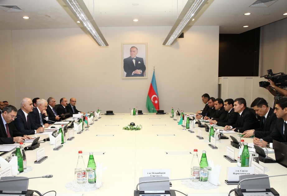 L’Azerbaïdjan et le Turkménistan mènent un échange de vues sur les liens en matière de transport et de transit