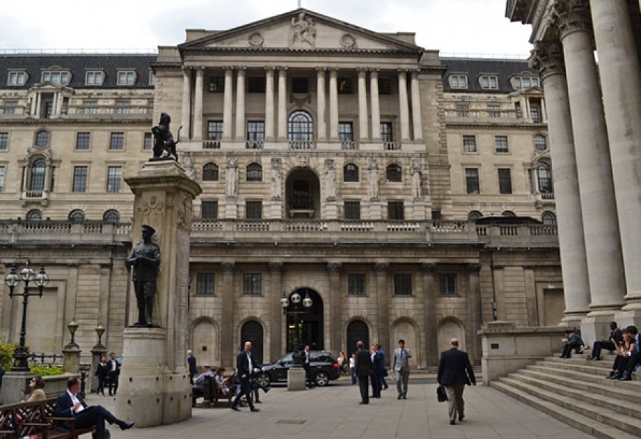 Банк Англии сохранил ставку на уровне 0,75 процента