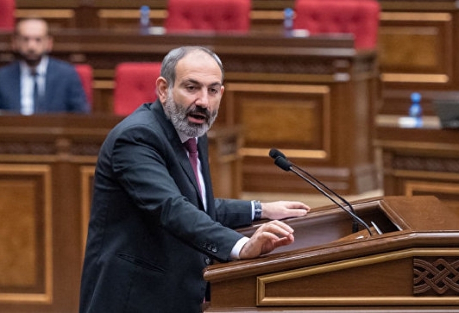 Ermənistan: Paşinyan parlamentin buraxılmasına nail oldu
