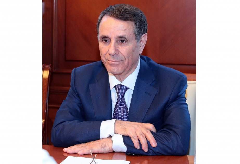 Premierminister Novruz Mammadov reist nach Astana