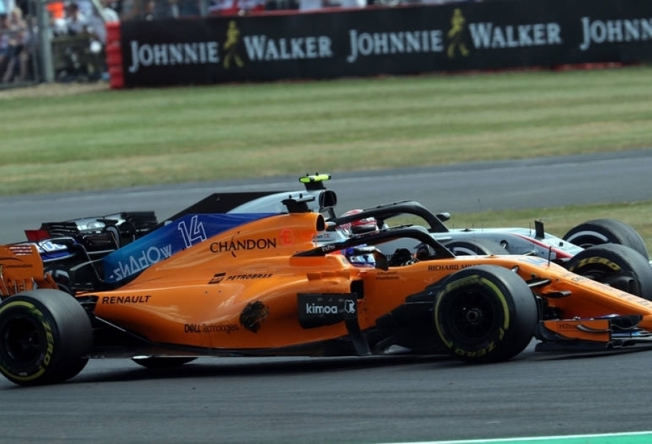 Ostində testlər zamanı “IndyCar” maşınları Formula 1 bolidlərinə 10 saniyədən çox uduzublar