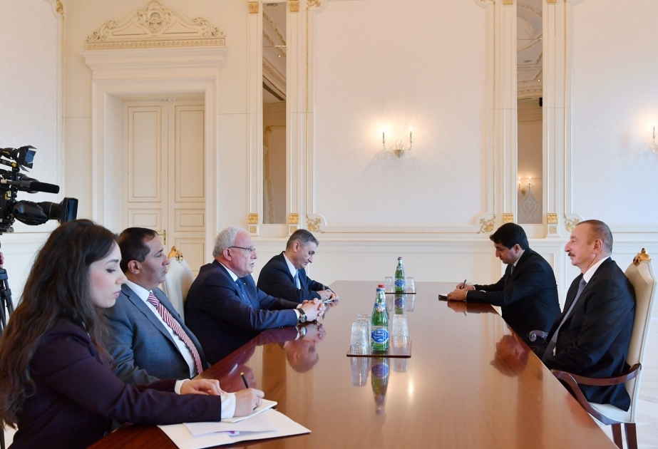 President Ilham Aliyev received Palestinian foreign minister VIDEO