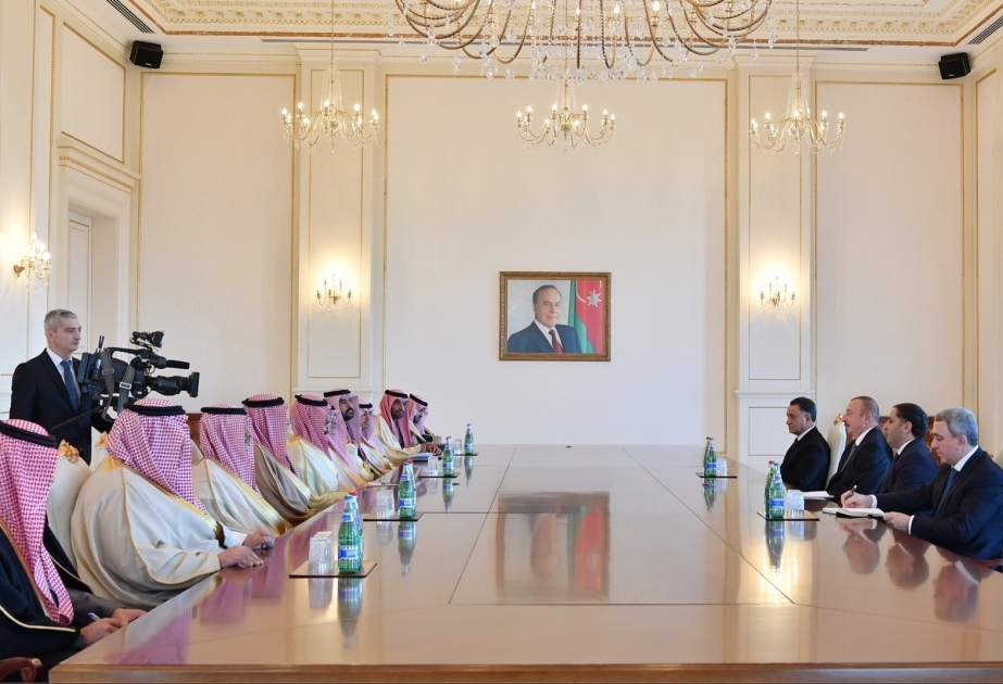 Präsident Ilham Aliyev empfängt Delegation um Innenminister von Saudi-Arabien VIDEO