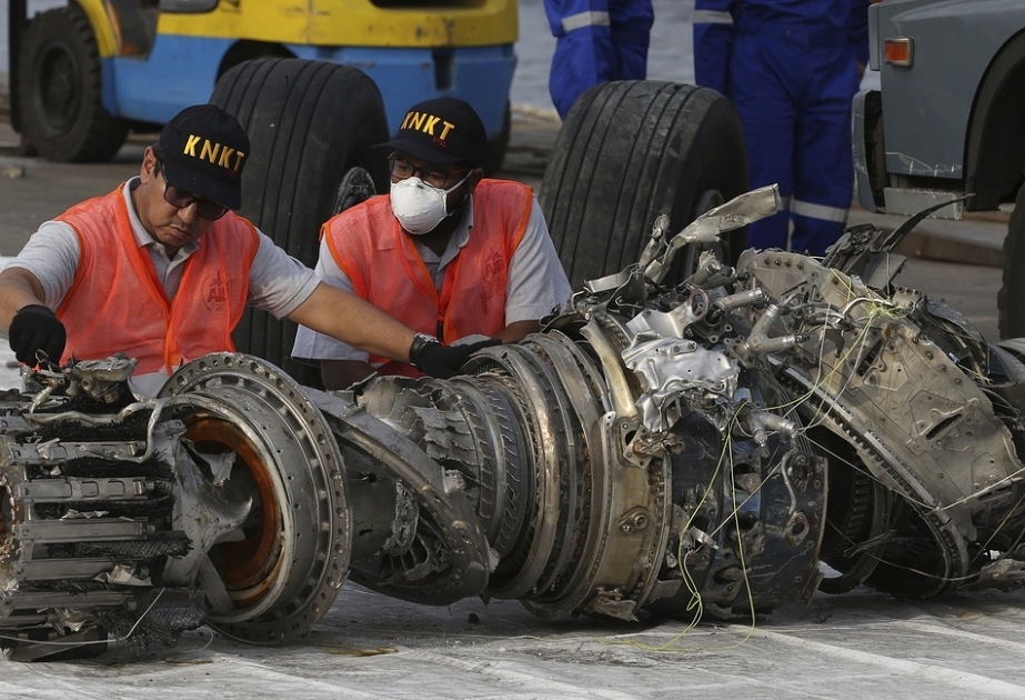 İndoneziya hökuməti “Boeing 737” təyyarəsinin qəzasının təfərrüatını açıqlayıb