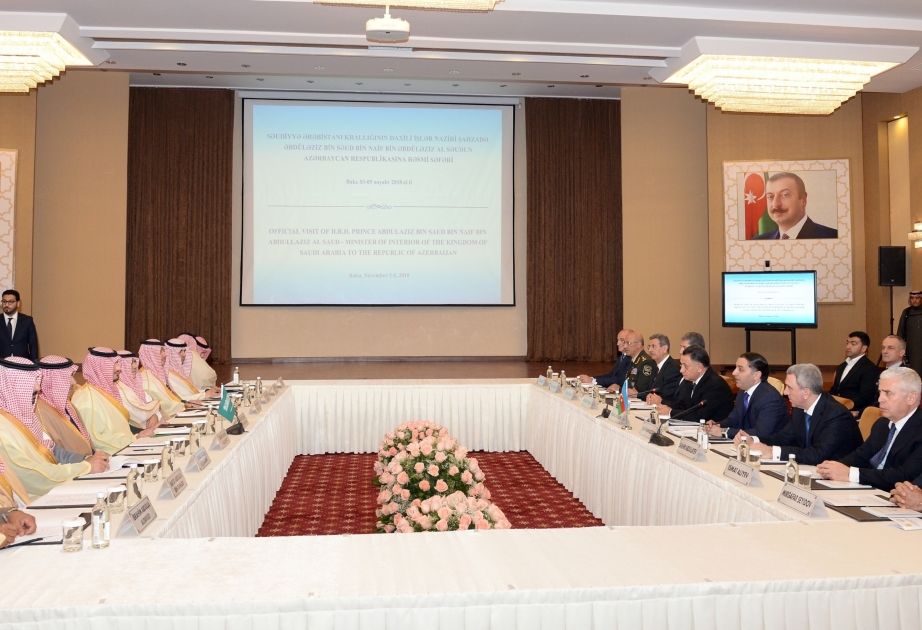 阿塞拜疆与沙特阿拉伯两国内务部长会晤