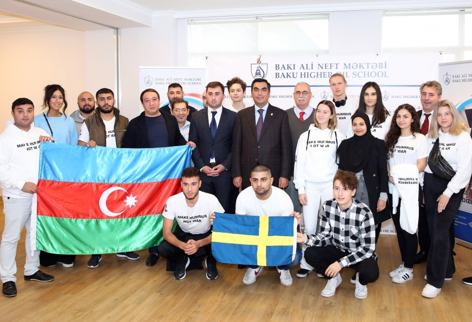 Представители молодежи Швеции–гости Бакинской высшей школы нефти