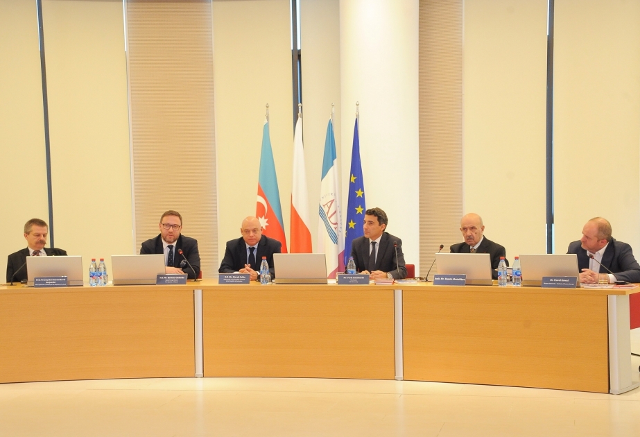 ADA Universitetində Azərbaycan-Polşa əlaqələrinin 100 illiyinə həsr edilən konfrans keçirilib