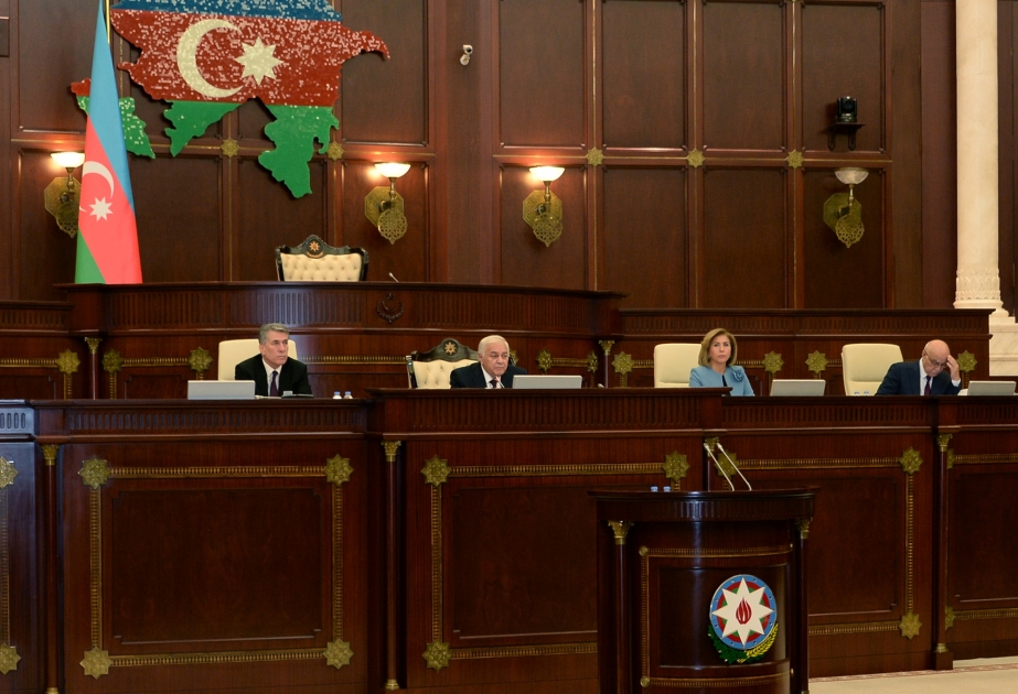 Milli Majlis discusses draft law on state budget for 2019