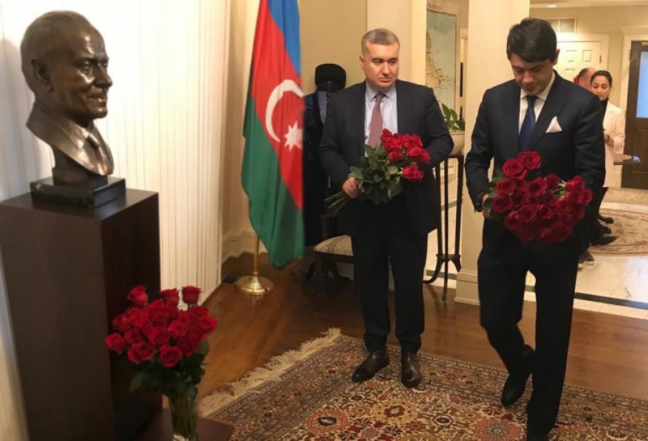 Diasporla İş üzrə Dövlət Komitəsinin nümayəndə heyəti Vaşinqtonda bir sıra görüşlər keçirib