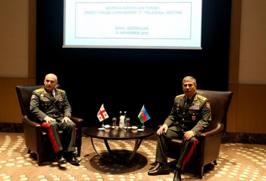讨论阿塞拜疆与格鲁吉亚在军事领域的合作问题