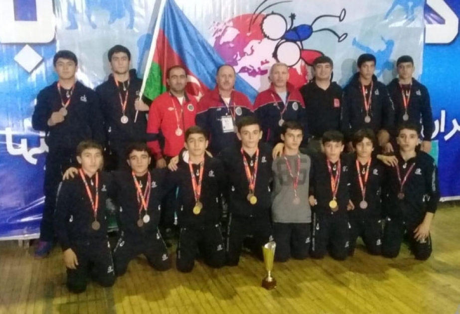 Yeniyetmə sərbəst güləşçilərimiz İranda keçirilən beynəlxalq turnirdə beş medal qazanıblar
