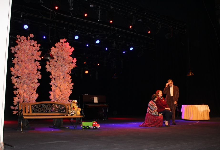 Azərbaycan Dövlət Rus Dram Teatrı Tbilisidə “Payız sonatası” tamaşası ilə çıxış edib