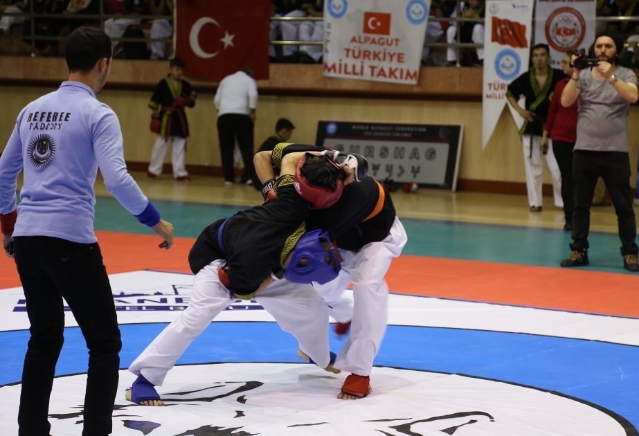 Alpaqut idmanı üzrə dünya çempionatının ilk finalçıları müəyyənləşib