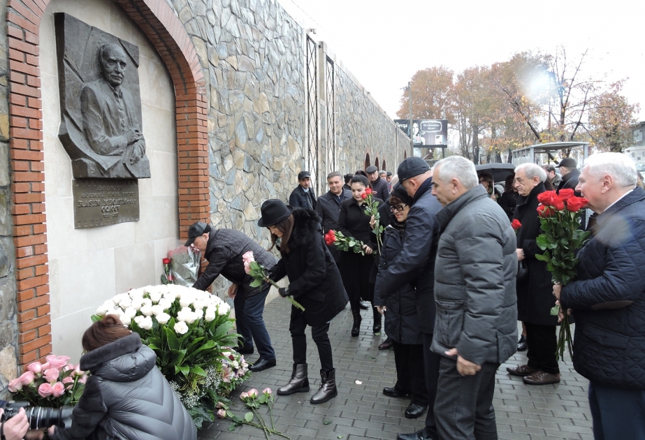 В Шеки с большой любовью почтена память выдающегося режиссера Расима Оджагова