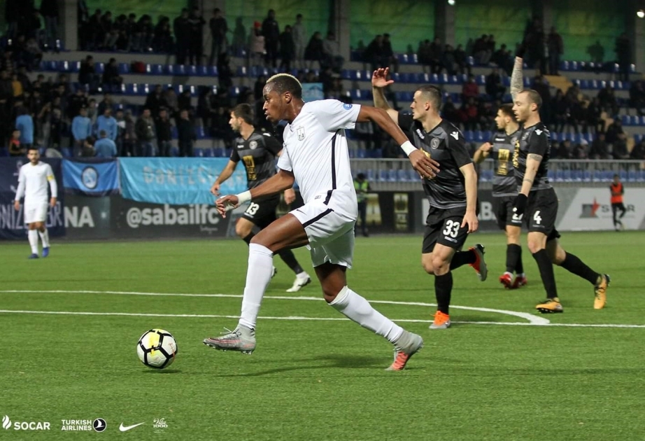 "Neftçi" növbəti qələbə sayəsində "Qarabağ"la arasındakı xal fərqini artırıb