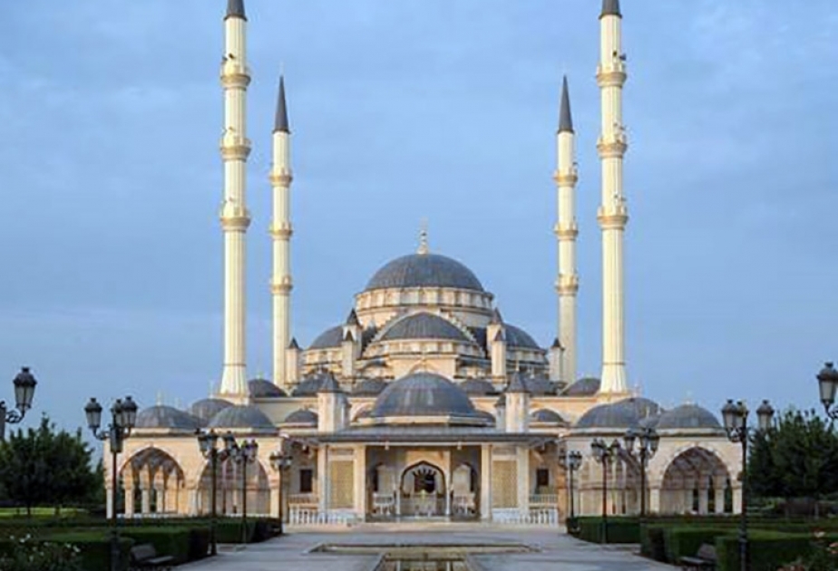 Самые красивые мечети мира в одной книге