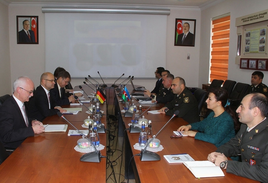 阿塞拜疆与德国军事法律专家在巴库举行工作会议
