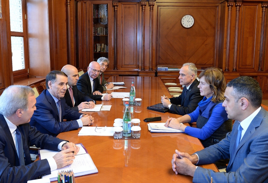 Premierminister Novruz Mammadov trifft stellvertretende UN-Generalsekretärin