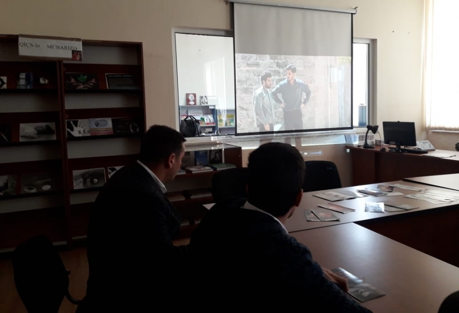 Xəzər rayon Mərkəzi Kitabxana Sistemində “Bəla” filmi təqdim edilib
