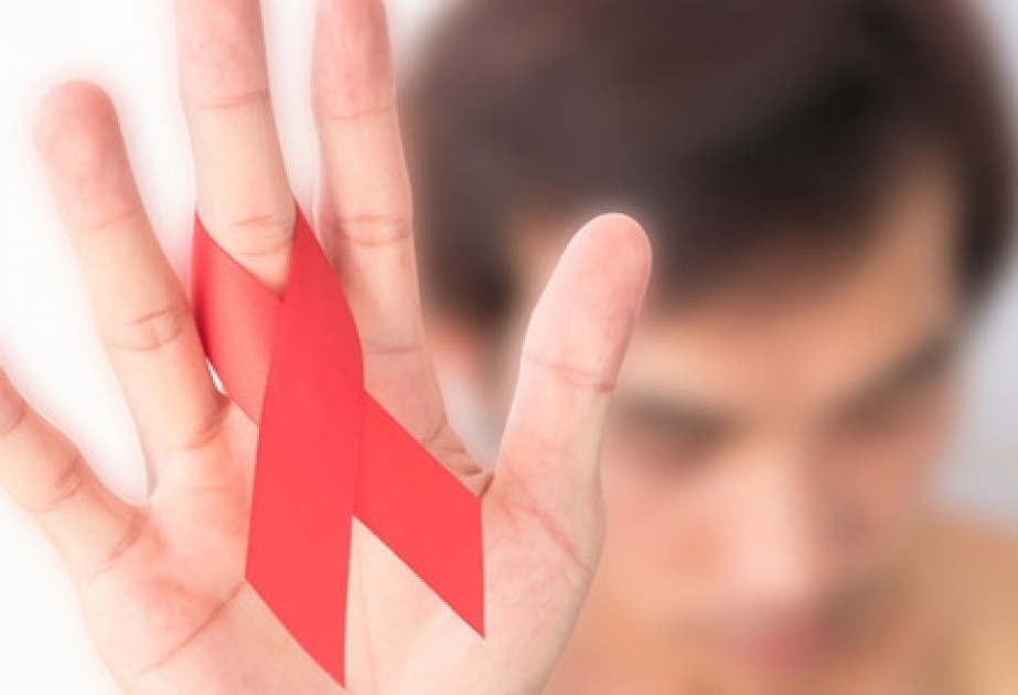 Каждый день в мире ВИЧ заражаются почти 700 подростков в возрасте от 10 до 19 лет