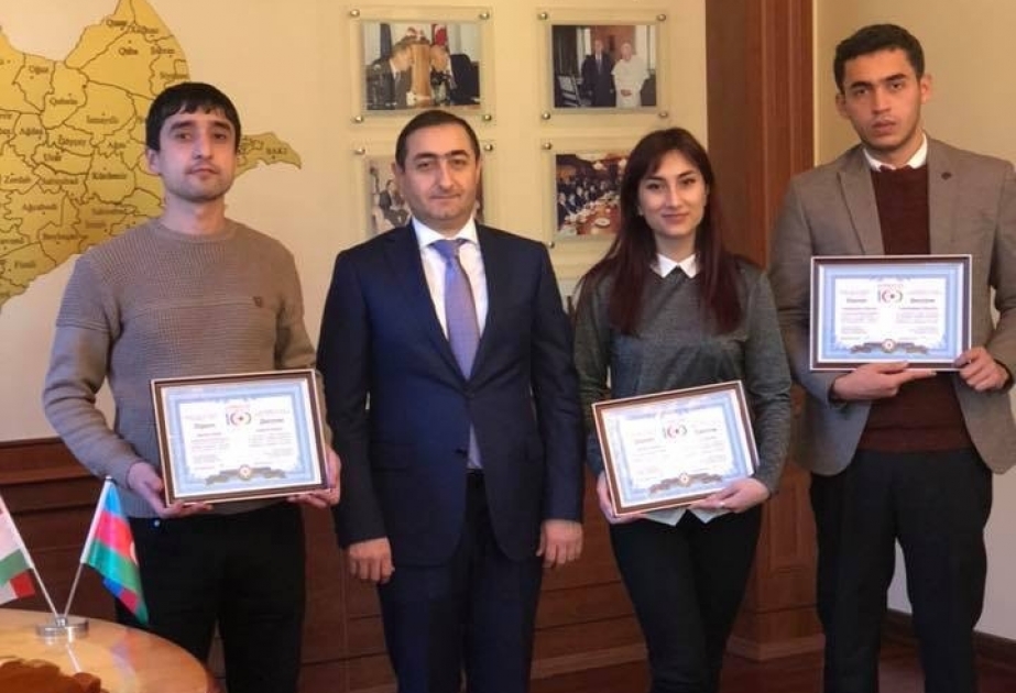 Azərbaycan Xalq Cümhuriyyətinin 100 illiyi ilə bağlı Tacikistanda keçirilən inşa müsabiqəsinin qalibləri mükafatlandırılıblar