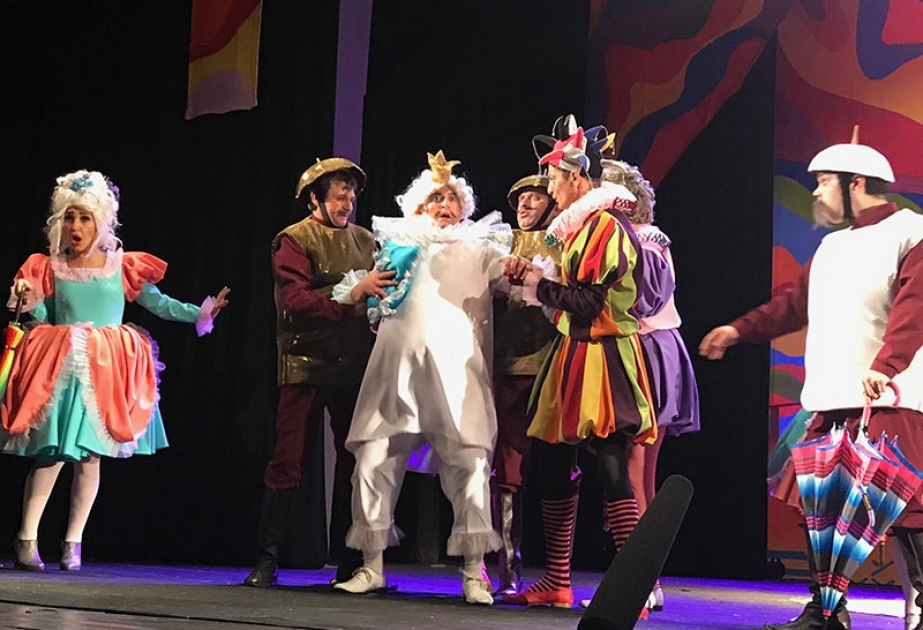 “Bremen musiqiçiləri” Gənc Tamaşaçılar Teatrının səhnəsində