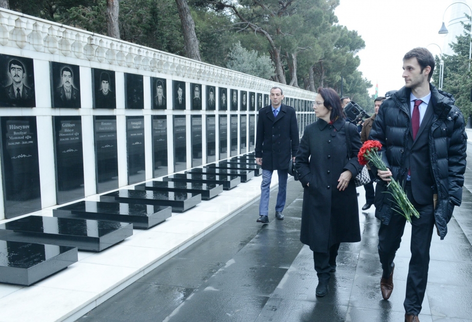 Наследники Джейхуна Гаджибейли посетили Шехидляр хиябаны