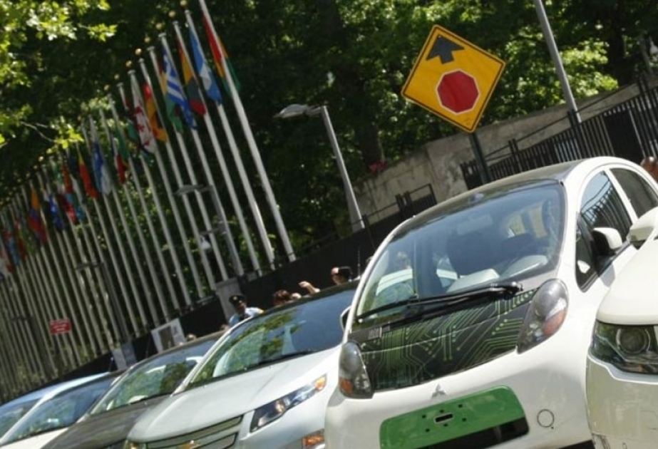 BMT-nin baş katibi hamını elektromobillərdən istifadə etməyə çağırıb