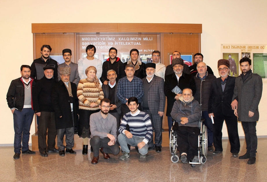 Əruz ədəbiyyatı silsiləsindən növbəti kitab işıq üzü görüb