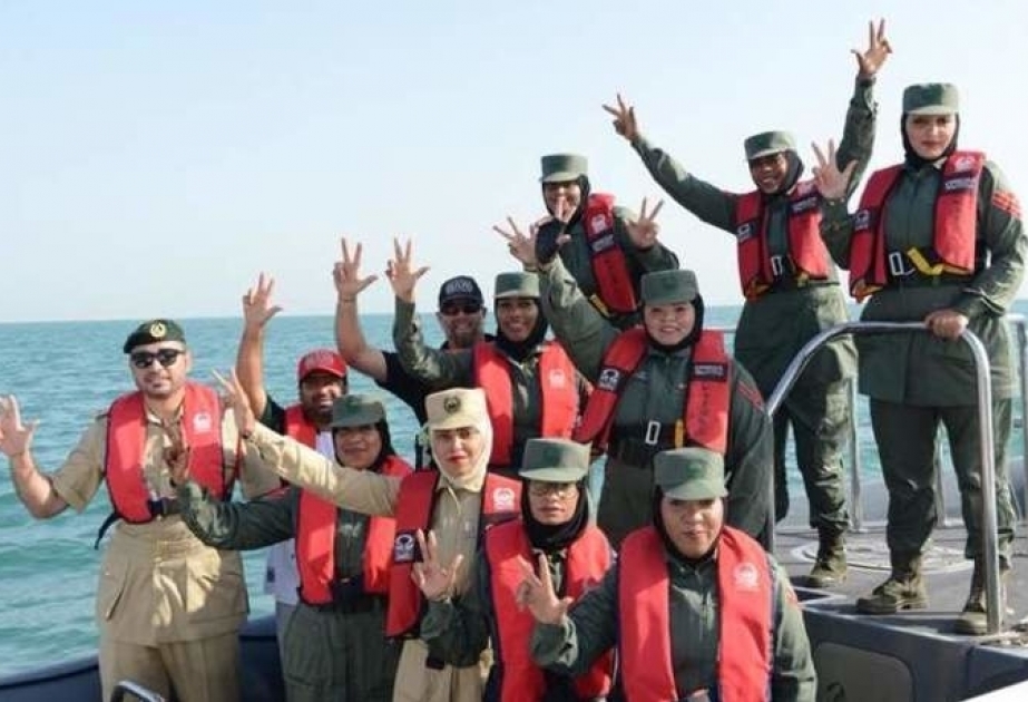 Первая женская бригада спасателей появилась на пляже Дубая