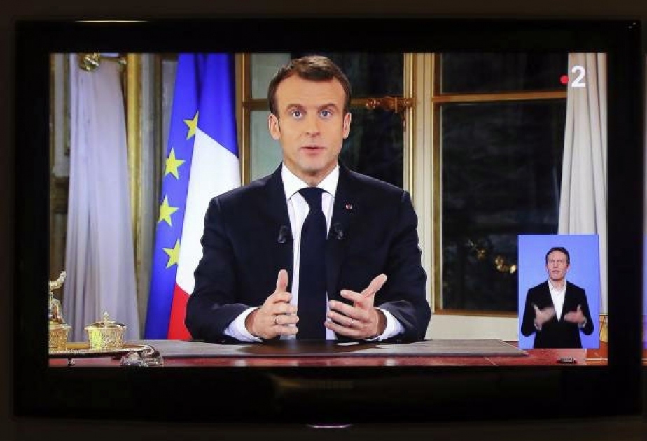 Fransa Prezidenti sükutu pozdu, “sarı jiletlər” aksiyasının 5-ci aktına çağırış edildi