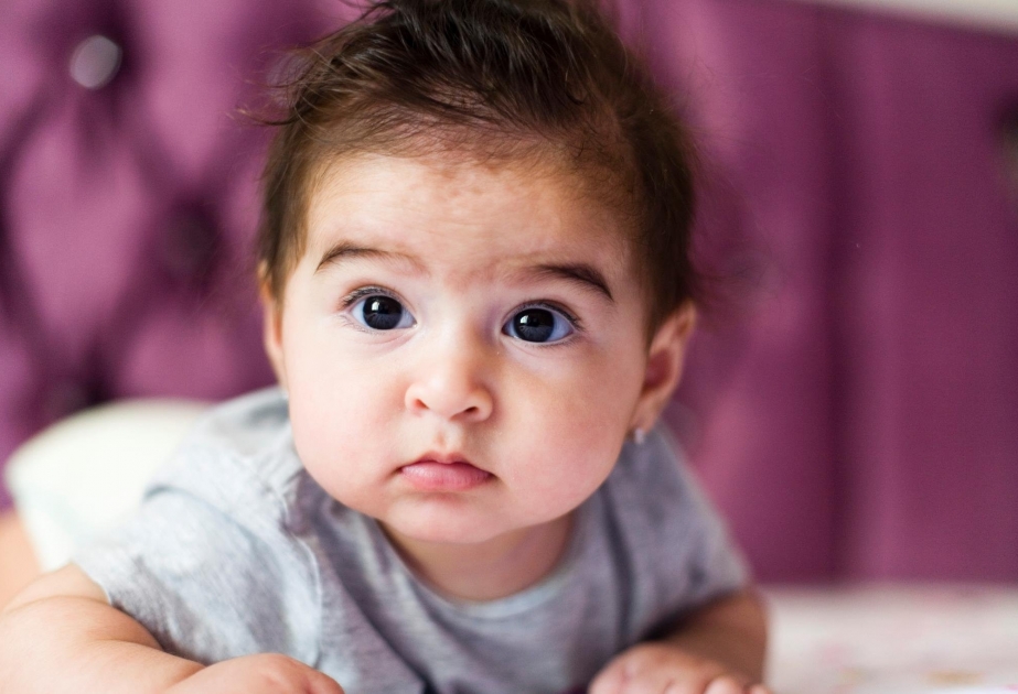 Pediatrlar bəzi uşaqların daha sağlam olmasının sirlərini araşdırıblar