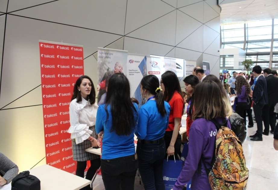 ®  Bakcell joins another large employment fair