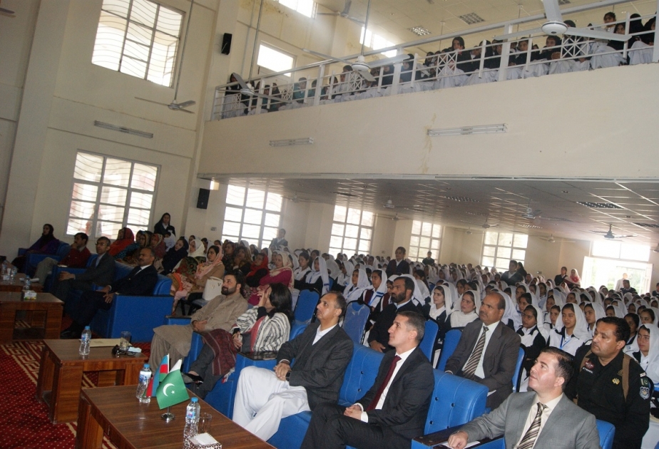 Pakistanda ümummilli lider Heydər Əliyevin anım gününə həsr olunan seminar keçirilib